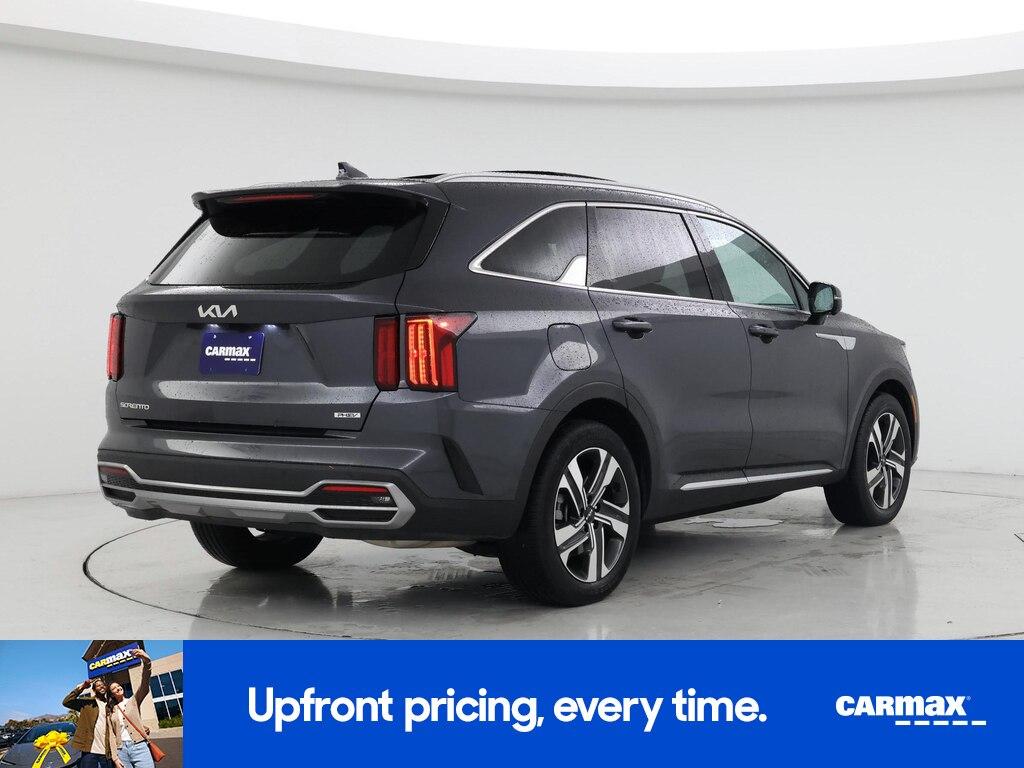 used 2023 Kia Sorento Plug-In Hybrid car, priced at $35,998