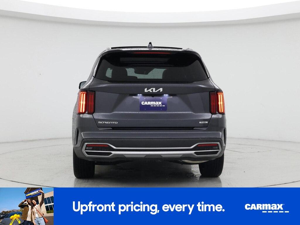 used 2023 Kia Sorento Plug-In Hybrid car, priced at $35,998