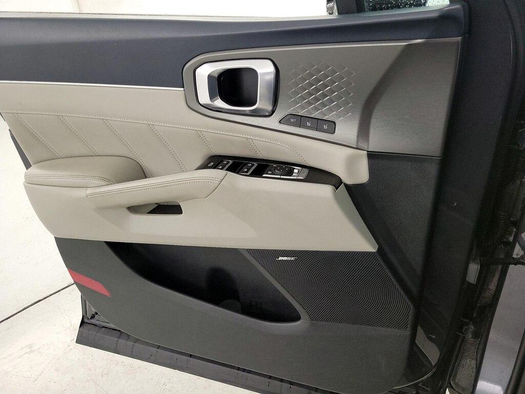 used 2023 Kia Sorento Plug-In Hybrid car, priced at $35,998