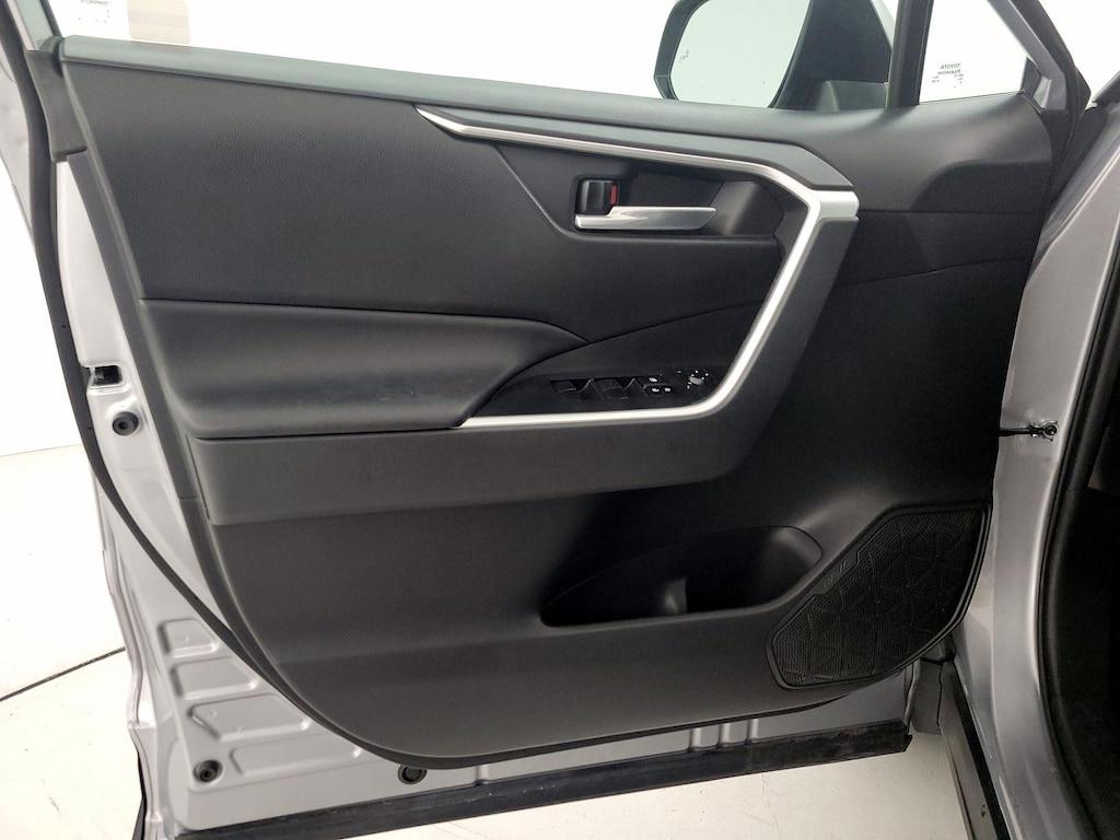 used 2021 Toyota RAV4 car, priced at $32,998