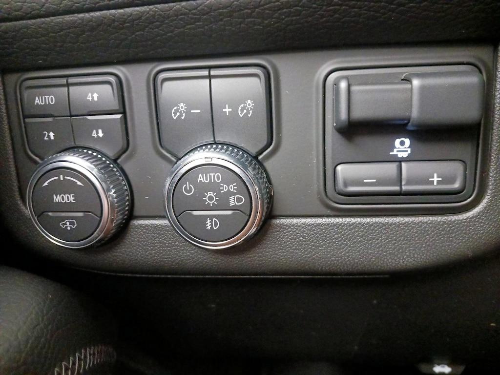 used 2023 GMC Yukon car, priced at $68,998