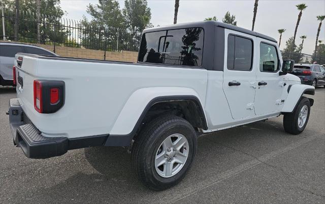 used 2022 Jeep Gladiator car, priced at $31,995