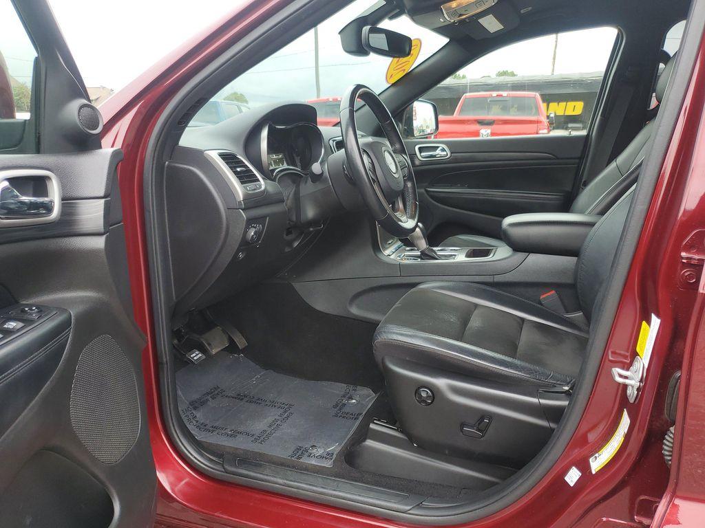 used 2020 Jeep Grand Cherokee car, priced at $18,991