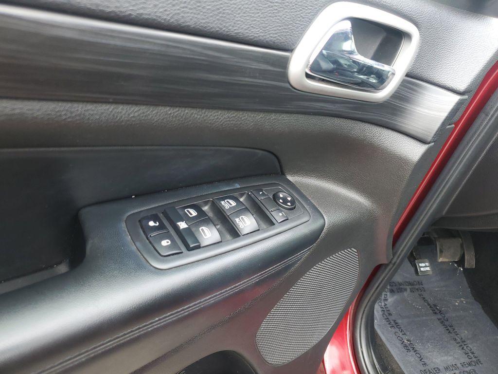 used 2020 Jeep Grand Cherokee car, priced at $18,991