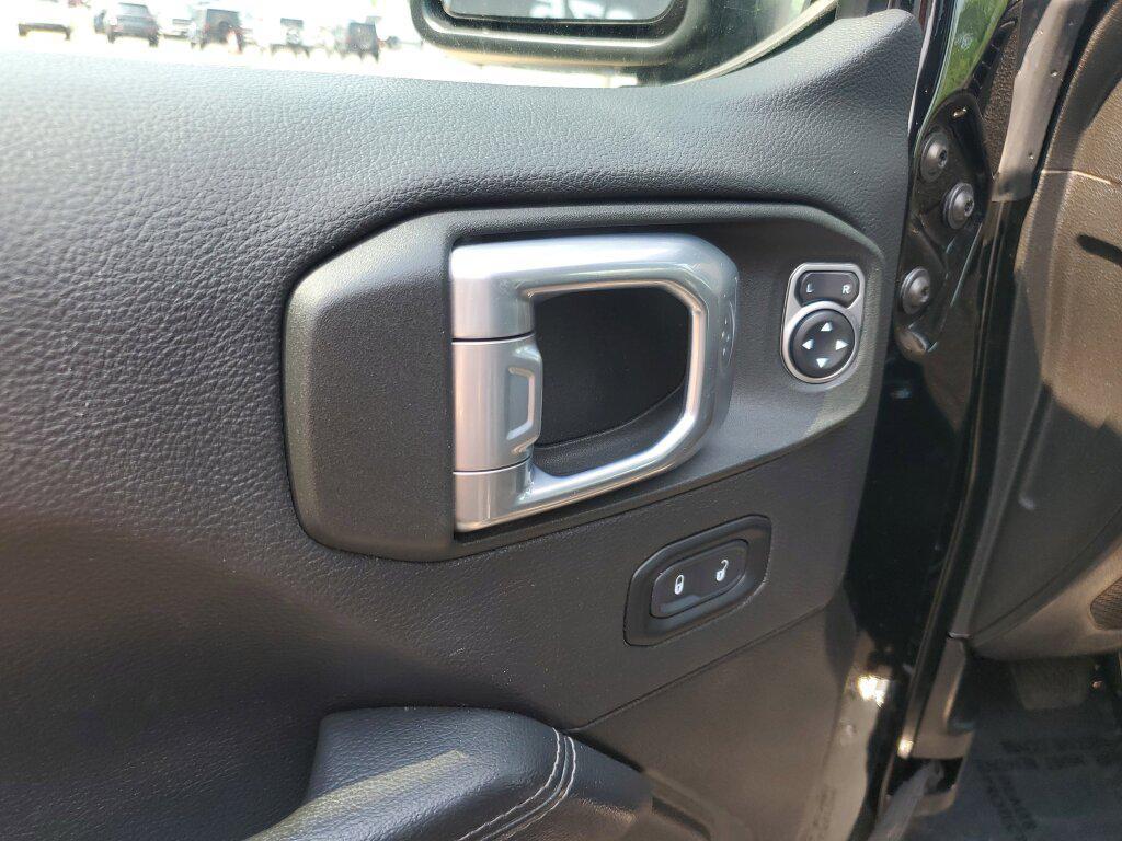 used 2022 Jeep Gladiator car, priced at $32,995