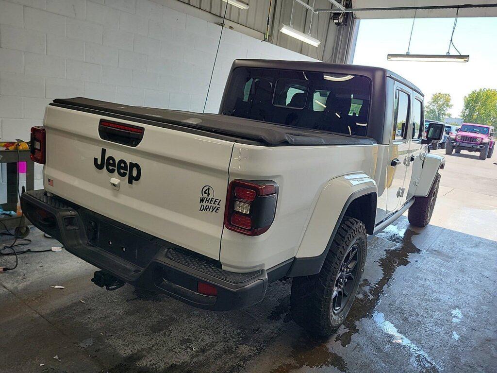 used 2024 Jeep Gladiator car, priced at $38,996