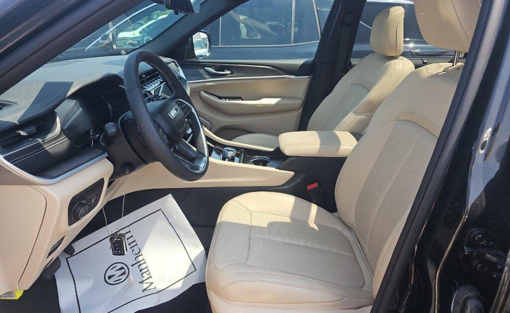 used 2024 Jeep Grand Cherokee L car, priced at $37,988