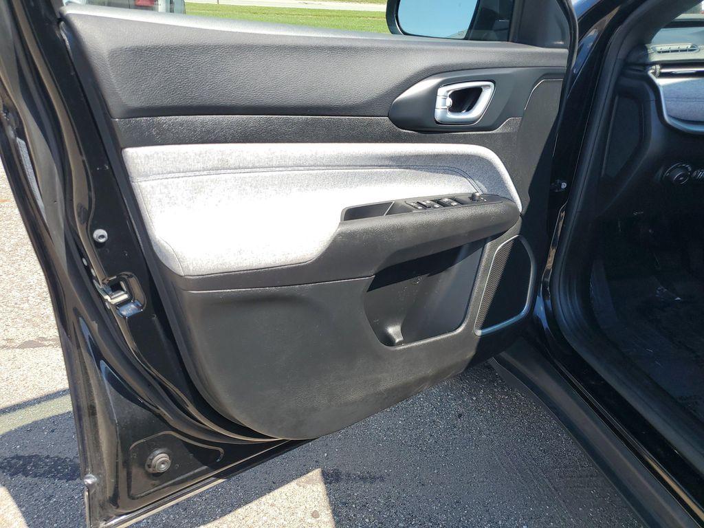 used 2023 Jeep Compass car, priced at $23,996