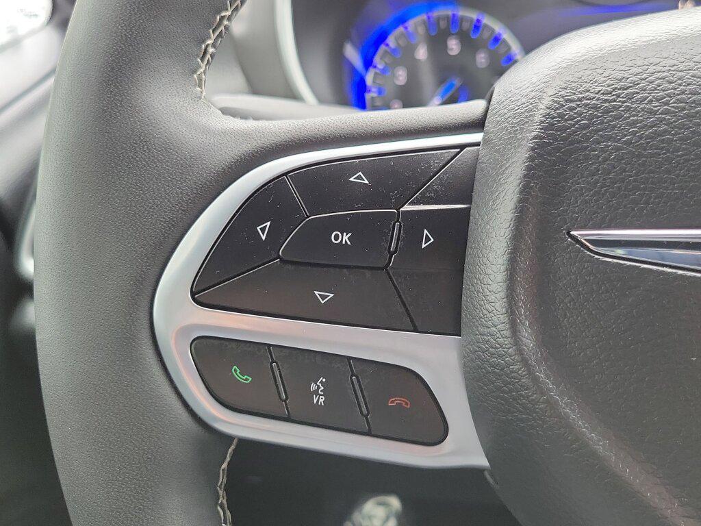 used 2025 Chrysler Pacifica car, priced at $39,992