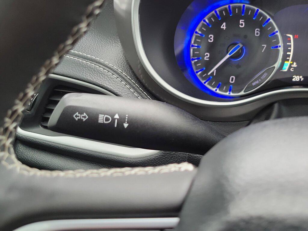 used 2025 Chrysler Pacifica car, priced at $39,992