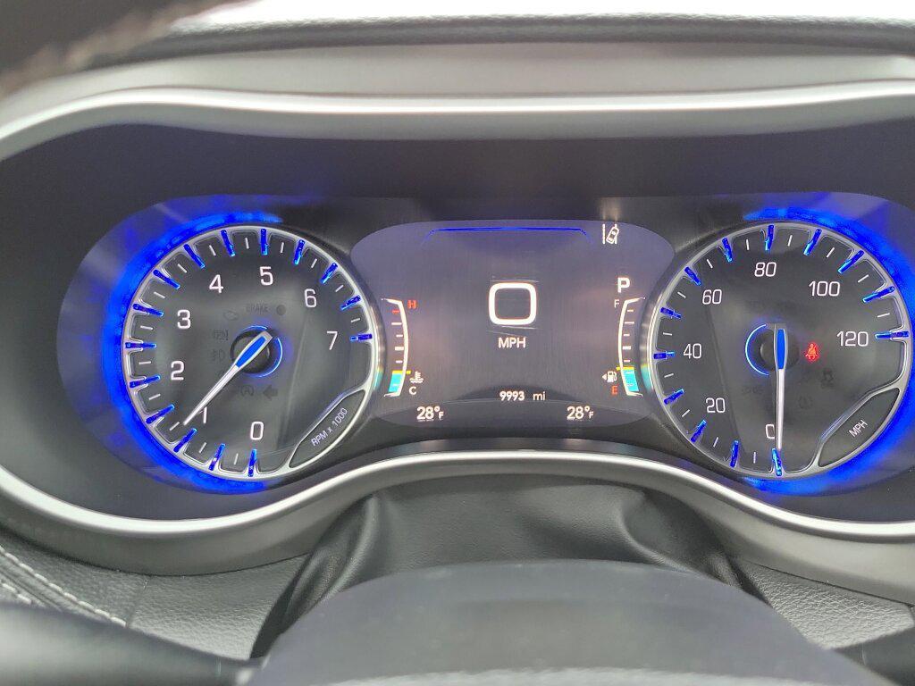 used 2025 Chrysler Pacifica car, priced at $39,992