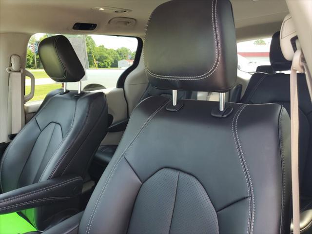 used 2023 Chrysler Pacifica Hybrid car, priced at $29,996
