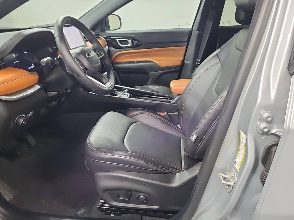 used 2024 Jeep Compass car, priced at $25,999