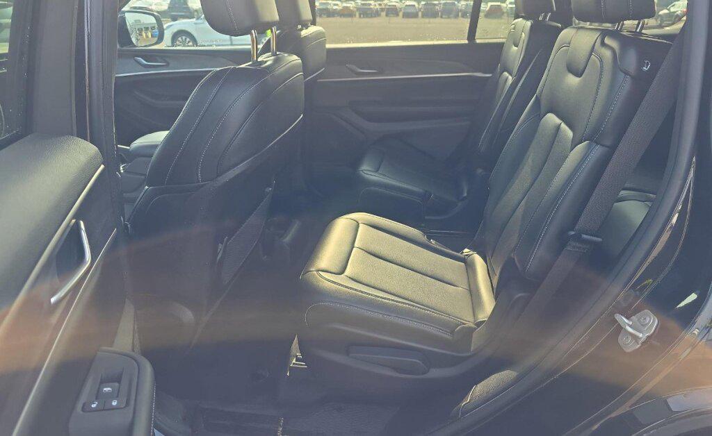 used 2024 Jeep Grand Cherokee L car, priced at $34,995