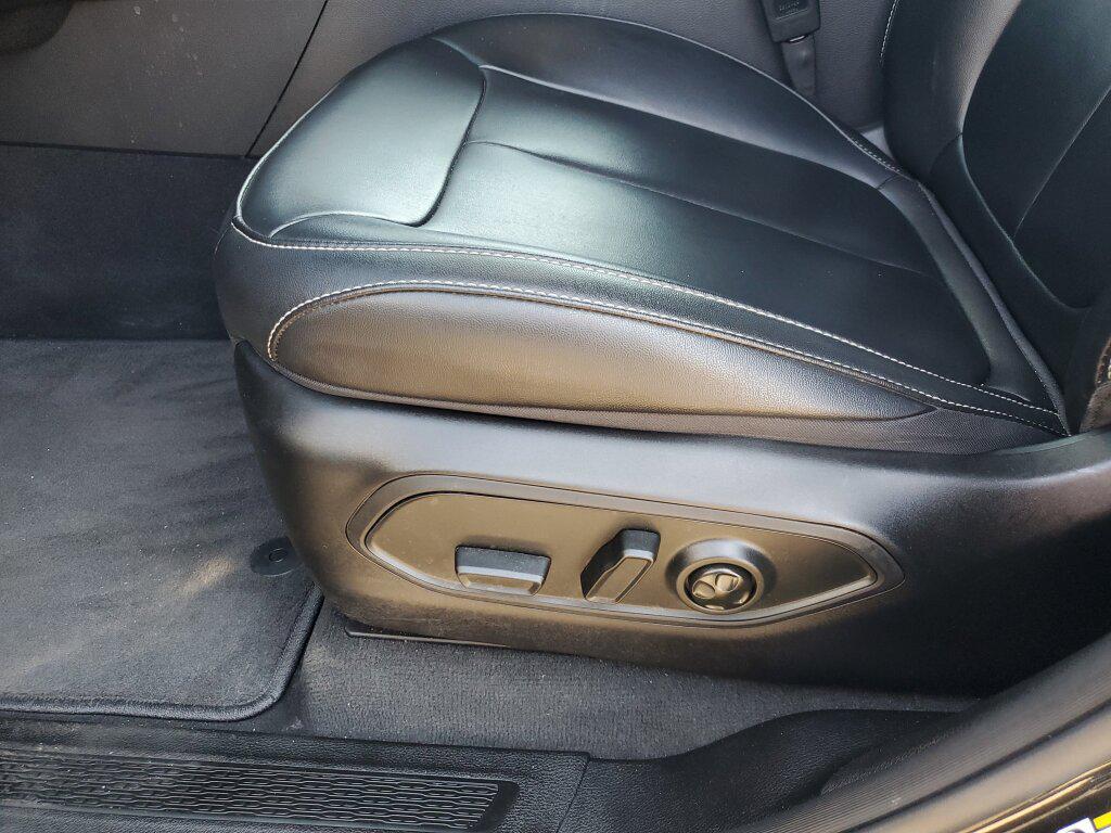 used 2024 Jeep Grand Cherokee L car, priced at $34,995