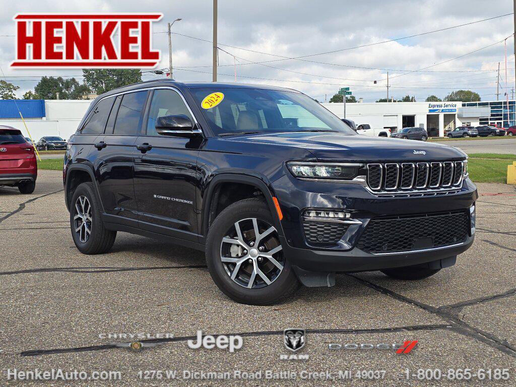 used 2024 Jeep Grand Cherokee car, priced at $34,992