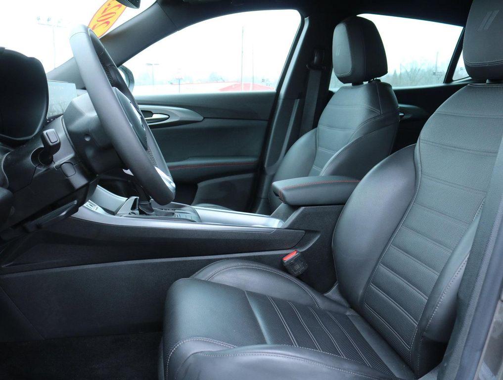 used 2023 Dodge Hornet car, priced at $21,992