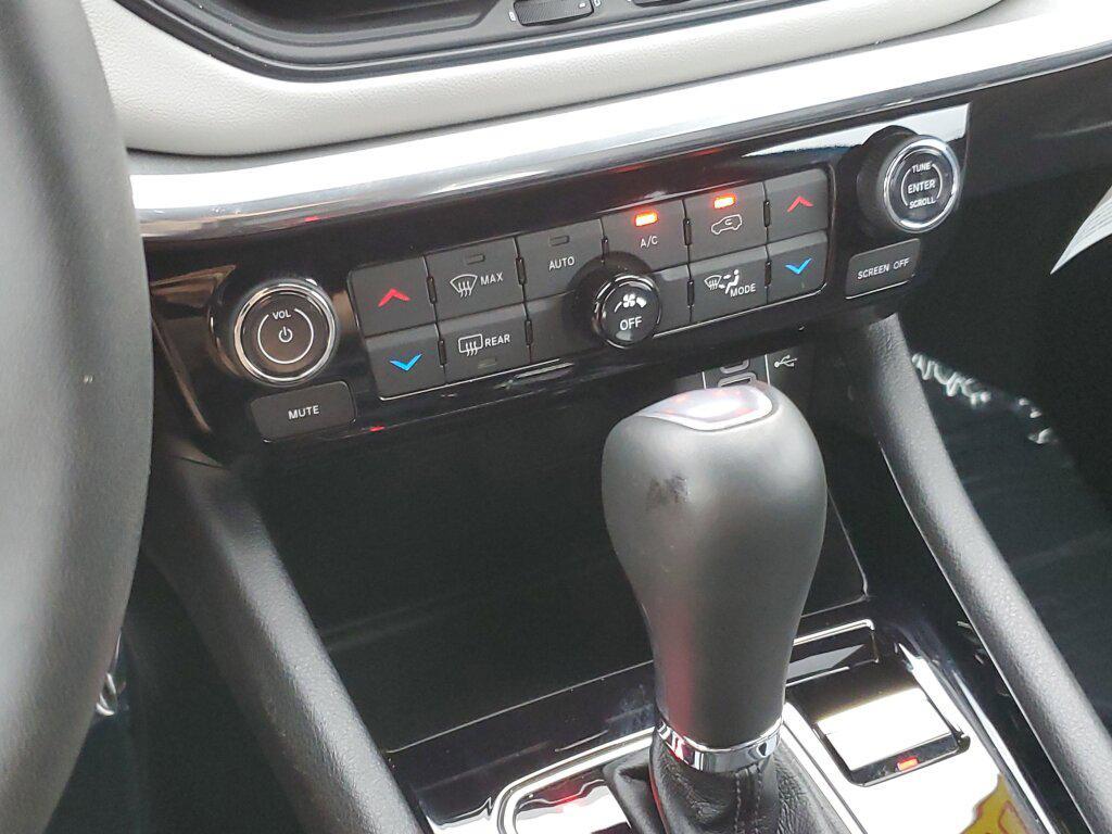 used 2024 Jeep Compass car, priced at $26,996