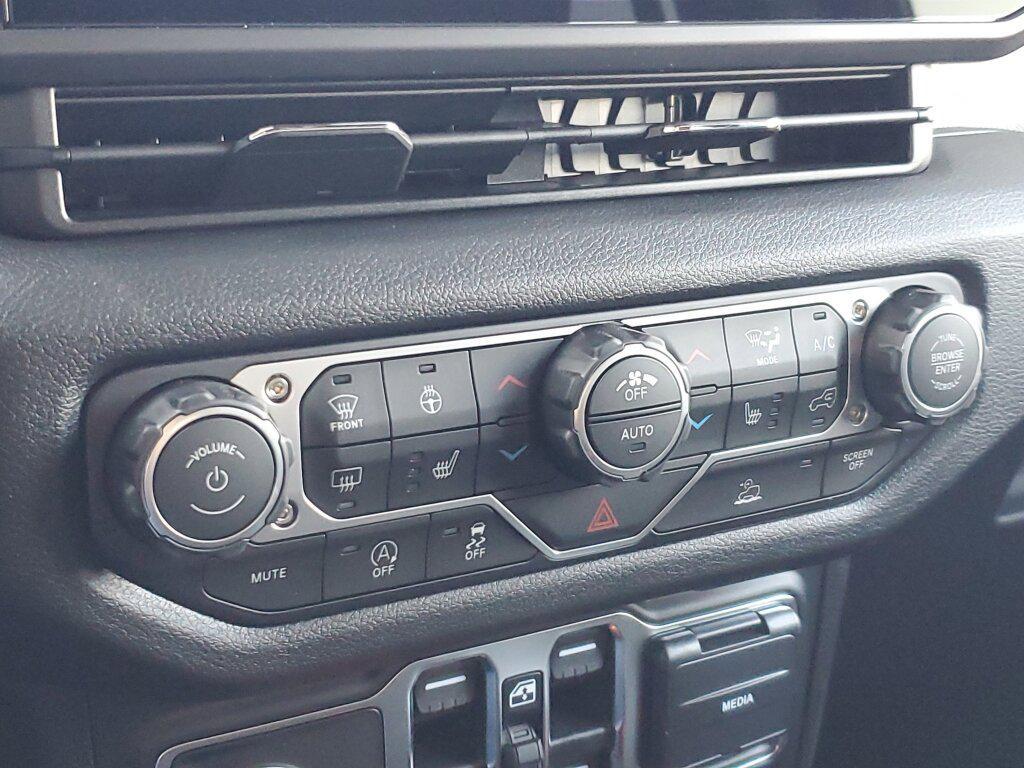 new 2026 Jeep Wrangler car, priced at $43,495