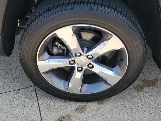 used 2021 Jeep Grand Cherokee L car, priced at $32,998