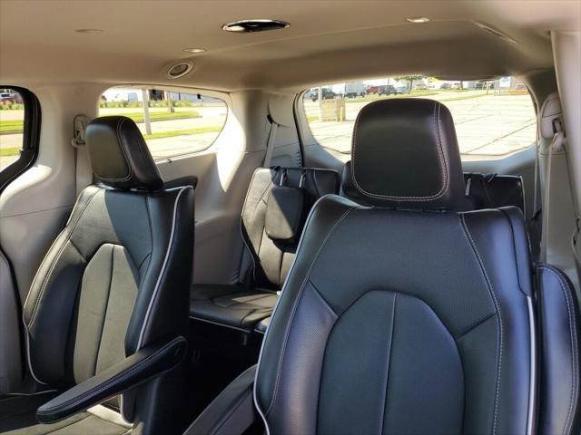 used 2021 Chrysler Pacifica Hybrid car, priced at $28,997