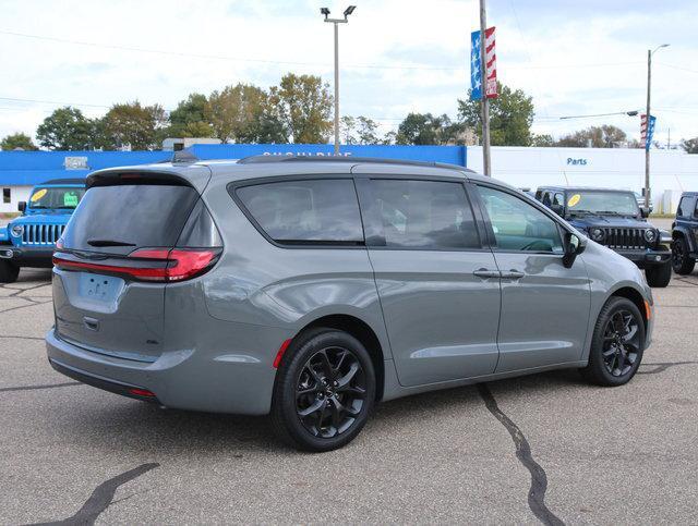 used 2023 Chrysler Pacifica car, priced at $36,996