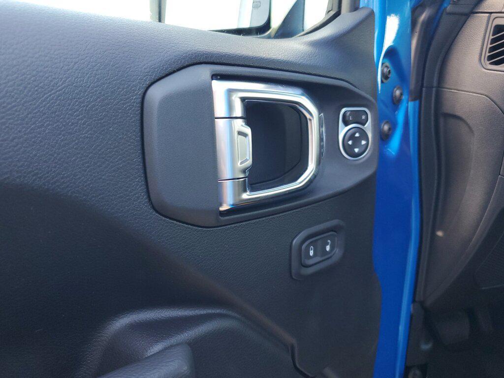 new 2026 Jeep Wrangler car, priced at $43,495