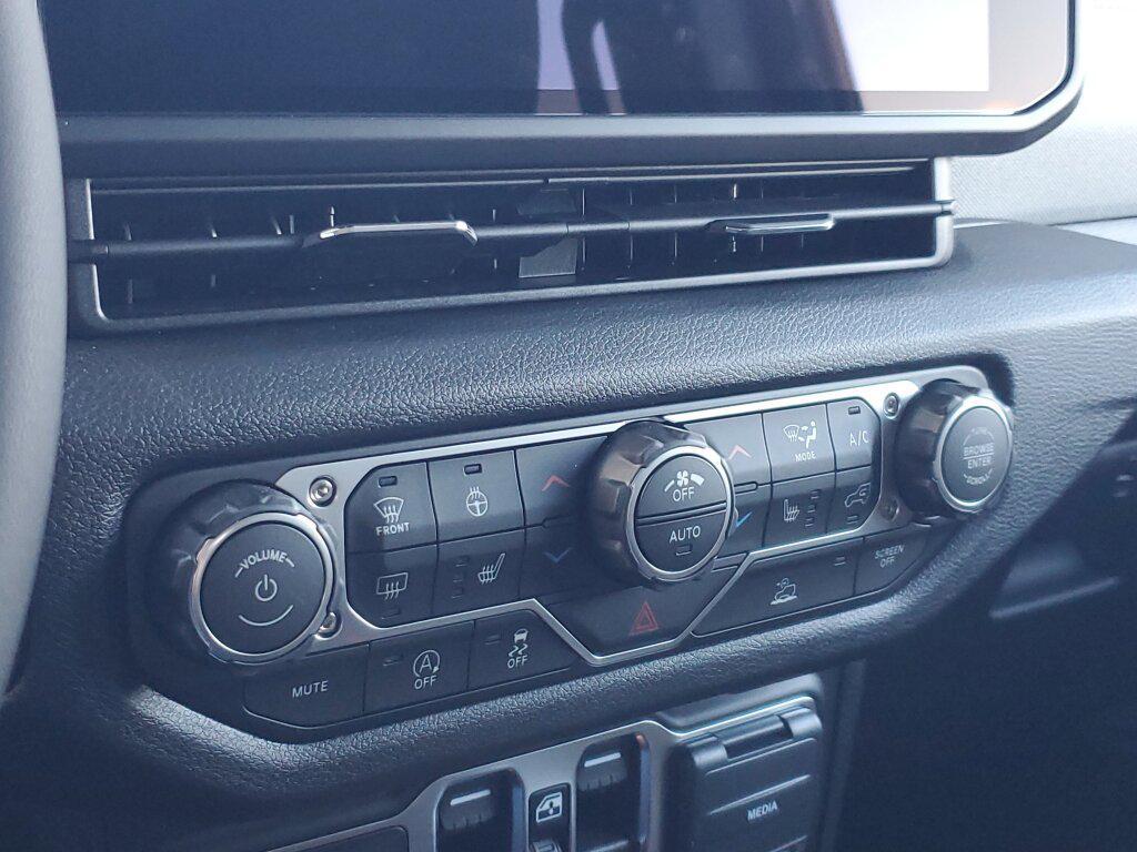 new 2026 Jeep Wrangler car, priced at $43,495