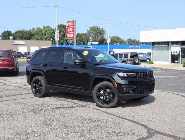 used 2024 Jeep Grand Cherokee car, priced at $35,996