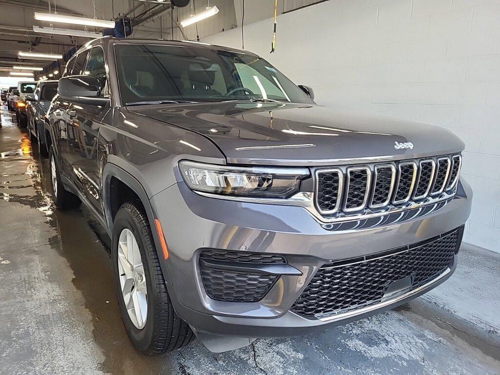 used 2024 Jeep Grand Cherokee car, priced at $33,992