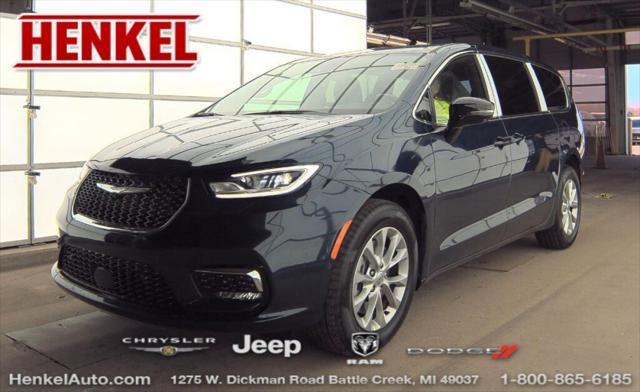 used 2025 Chrysler Pacifica car, priced at $43,997