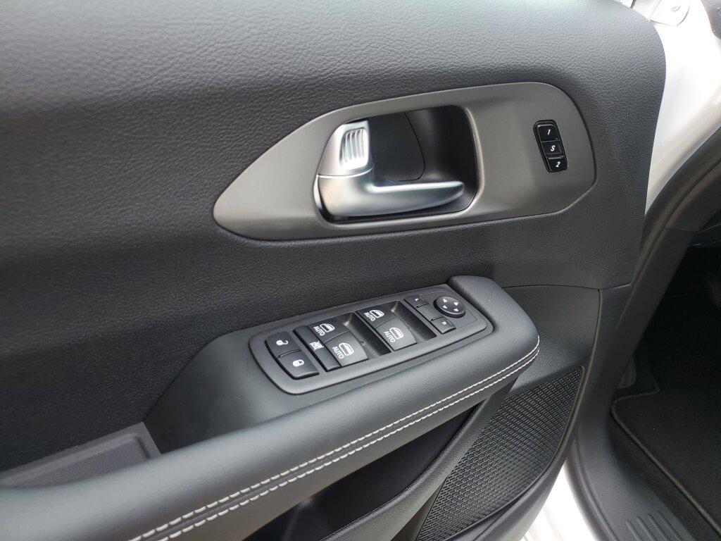 new 2026 Chrysler Pacifica car, priced at $41,995