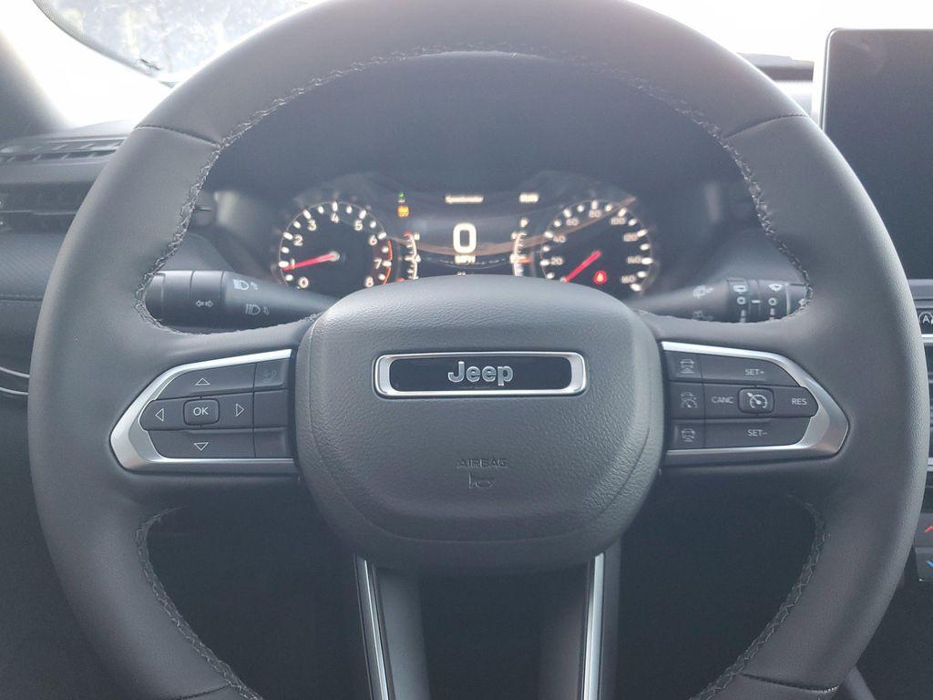 new 2026 Jeep Compass car, priced at $31,995