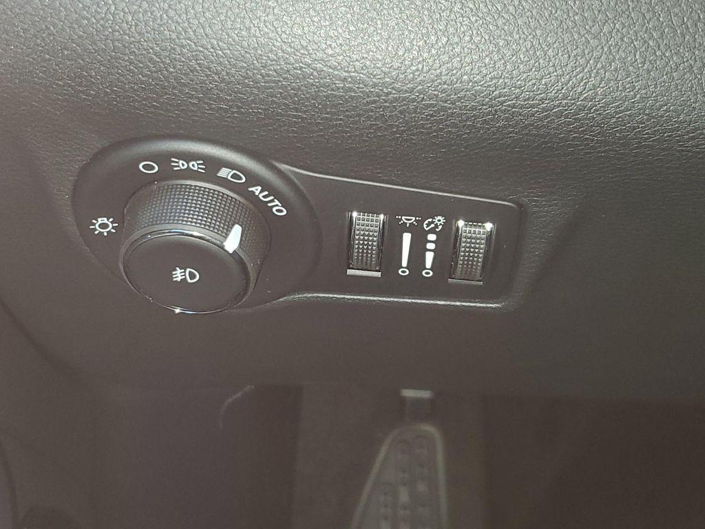 new 2026 Jeep Compass car, priced at $31,995