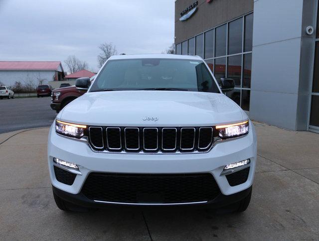 new 2025 Jeep Grand Cherokee car, priced at $44,295