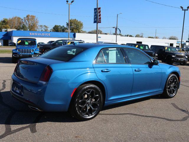 used 2022 Chrysler 300 car, priced at $29,992