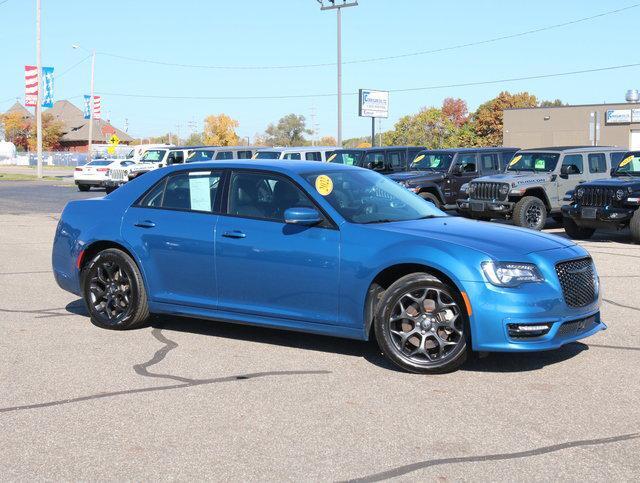 used 2022 Chrysler 300 car, priced at $29,992