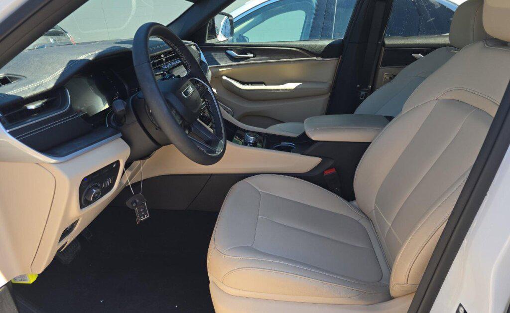 used 2024 Jeep Grand Cherokee 4xe car, priced at $31,992