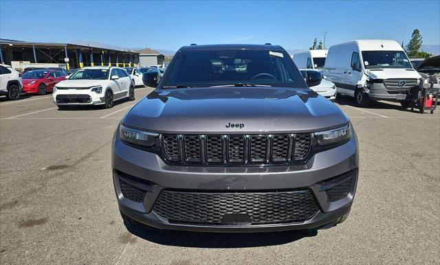 used 2023 Jeep Grand Cherokee car, priced at $29,996