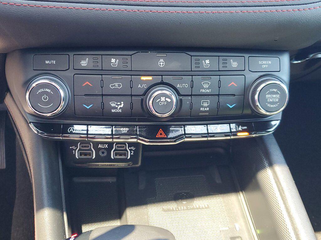 used 2024 Dodge Durango car, priced at $41,992
