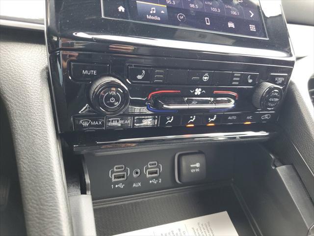 new 2025 Jeep Grand Cherokee L car, priced at $42,995