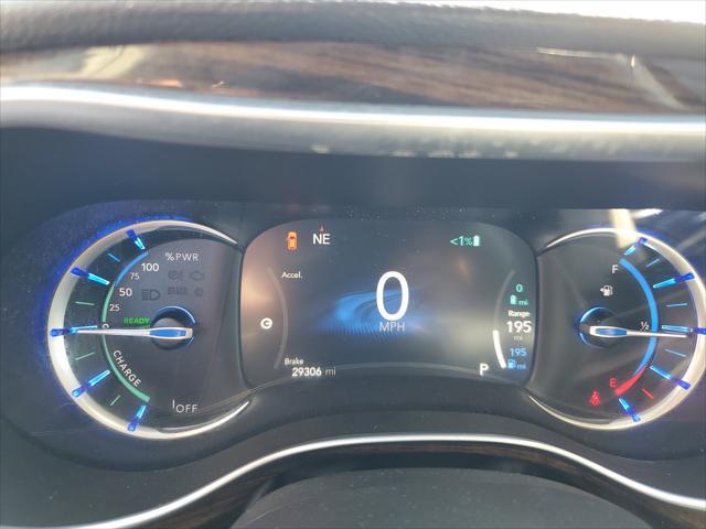 used 2021 Chrysler Pacifica Hybrid car, priced at $29,997
