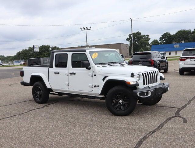 used 2022 Jeep Gladiator car, priced at $29,995