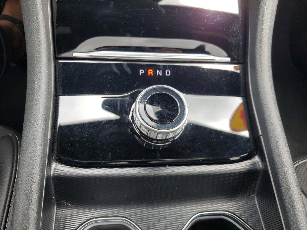 used 2024 Jeep Grand Cherokee car, priced at $35,992