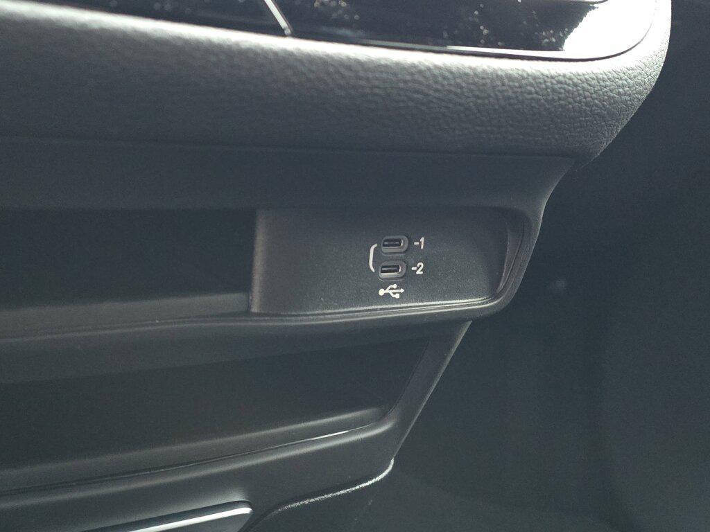 new 2026 Chrysler Pacifica car, priced at $40,695