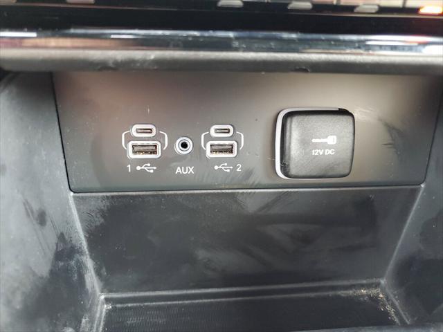 used 2024 Jeep Grand Cherokee car, priced at $38,995