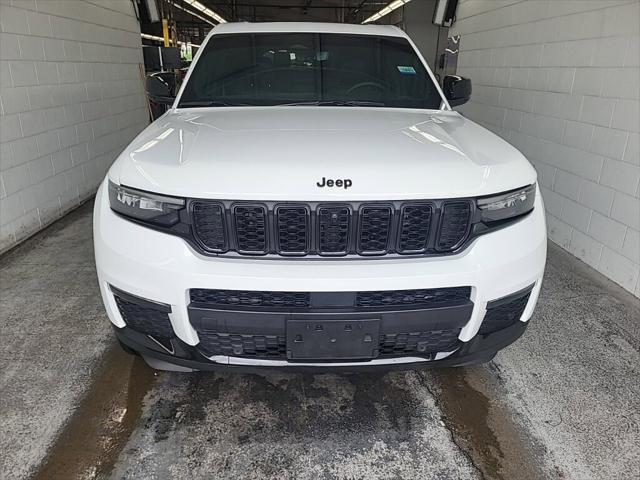 used 2024 Jeep Grand Cherokee L car, priced at $41,992