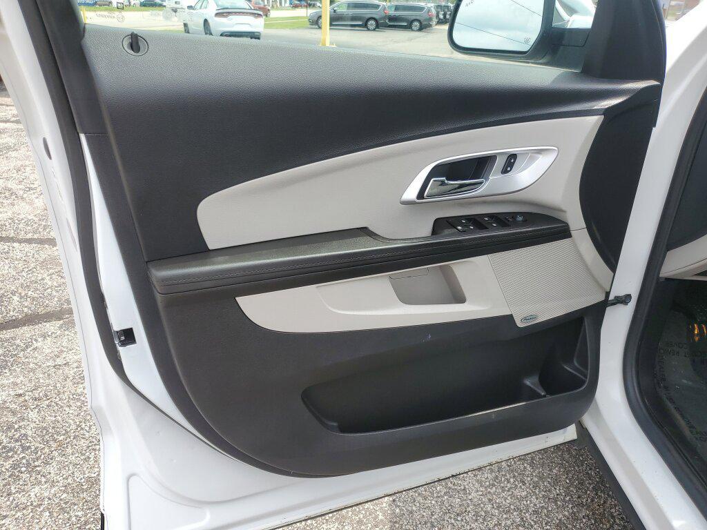used 2017 Chevrolet Equinox car, priced at $10,988