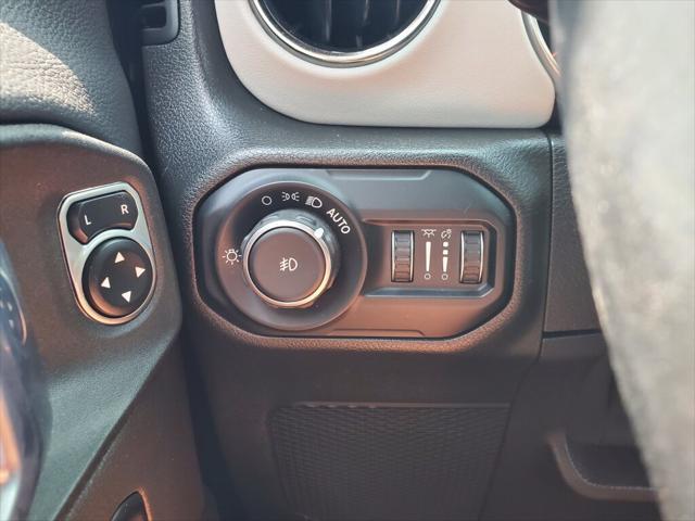 used 2021 Jeep Wrangler Unlimited car, priced at $36,998