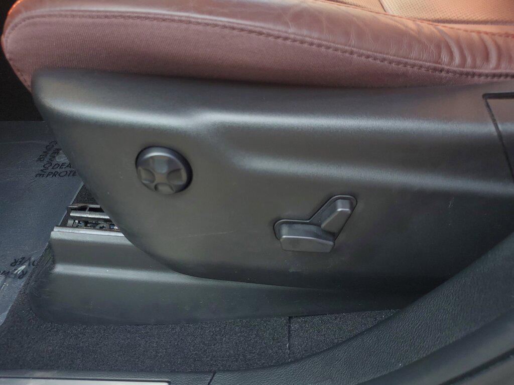used 2025 Dodge Durango car, priced at $38,992